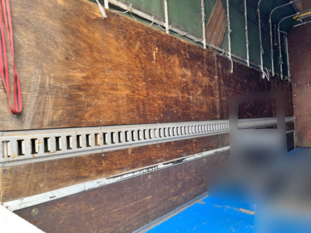 三菱ふそうキャンター幌車小型（2t・3t）[写真12]