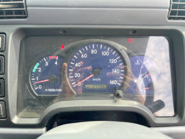 三菱ふそうキャンター幌車小型（2t・3t）[写真28]