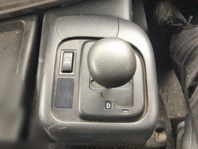 日野プロフィアアルミウイング大型（10t）[写真24]