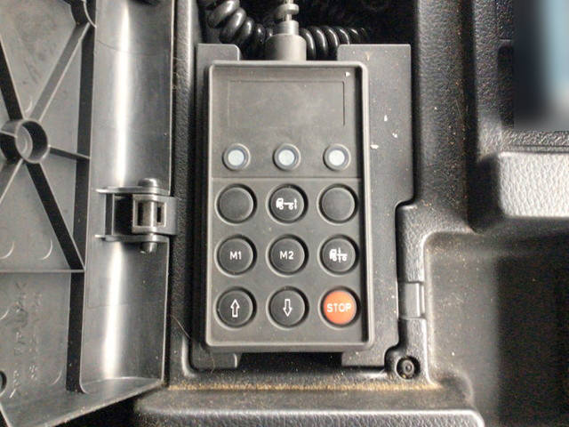 日野プロフィアアルミウイング大型（10t）[写真25]