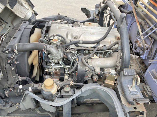 三菱ふそうキャンタークレーン4段小型（2t・3t）[写真29]