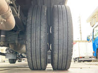 三菱ふそうキャンター平ボディ小型（2t・3t）[写真20]