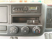 三菱ふそうキャンター平ボディ小型（2t・3t）[写真36]