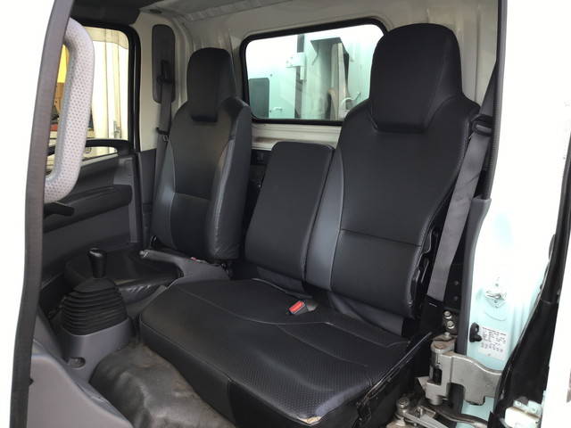 いすゞエルフパッカー車（塵芥車）小型（2t・3t）[写真25]