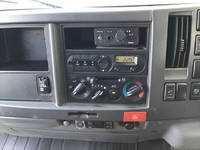 いすゞエルフパッカー車（塵芥車）小型（2t・3t）[写真34]