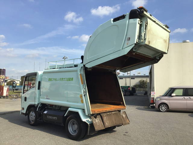 いすゞエルフパッカー車（塵芥車）小型（2t・3t）[写真06]