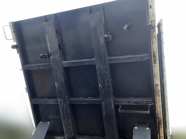 いすゞエルフダンプ小型（2t・3t）[写真10]