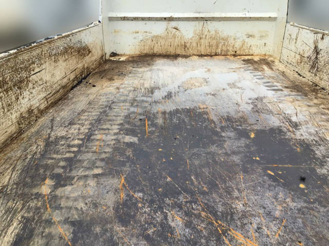 いすゞエルフダンプ小型（2t・3t）[写真07]