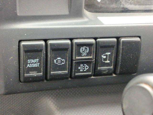 いすゞエルフダンプ小型（2t・3t）[写真11]