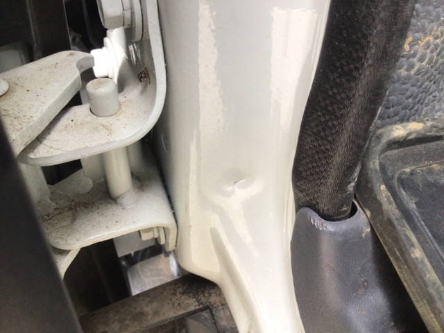 いすゞエルフダンプ小型（2t・3t）[写真03]