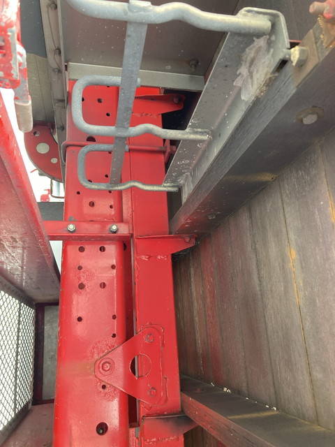 日野レンジャーアルミブロック中型（4t）[写真12]