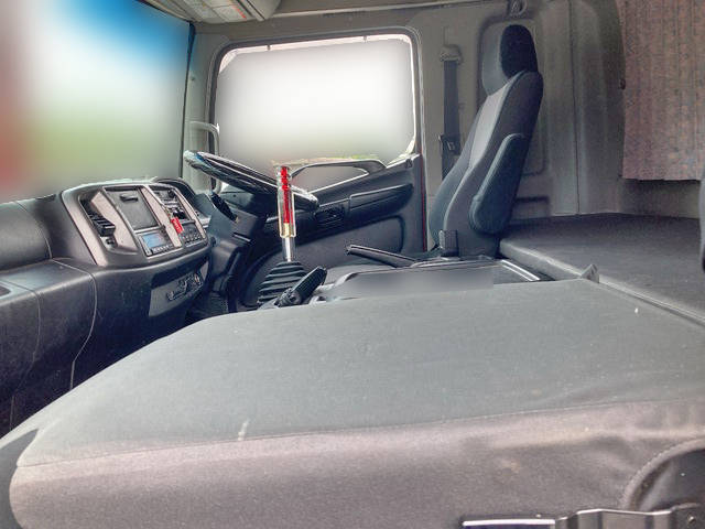 日野レンジャーアルミブロック中型（4t）[写真19]