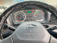 日野レンジャーアルミブロック中型（4t）[写真22]