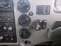 三菱ふそうファイター冷凍車（冷蔵車）中型（4t）[写真12]