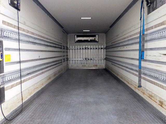 三菱ふそうファイター冷凍車（冷蔵車）中型（4t）[写真28]