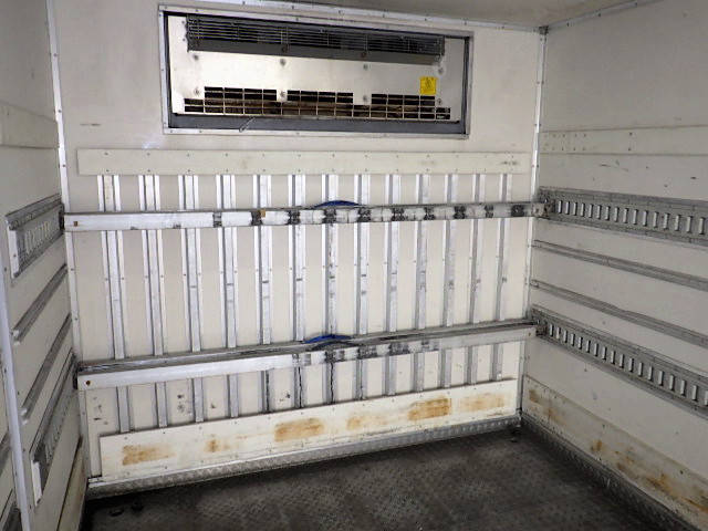 三菱ふそうファイター冷凍車（冷蔵車）中型（4t）[写真31]