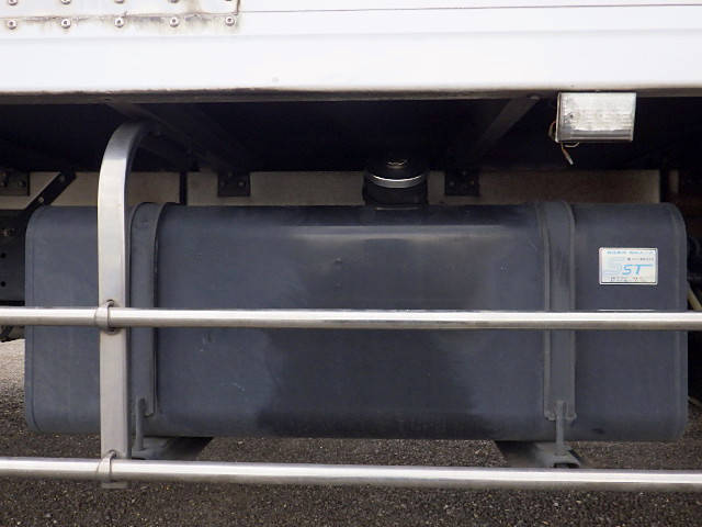 三菱ふそうファイター冷凍車（冷蔵車）中型（4t）[写真36]