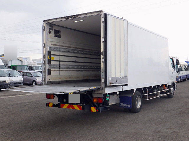 三菱ふそうファイター冷凍車（冷蔵車）中型（4t）[写真04]