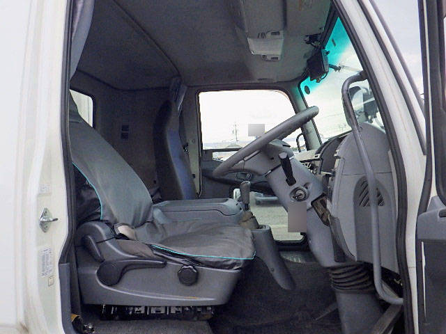 三菱ふそうファイター冷凍車（冷蔵車）中型（4t）[写真07]