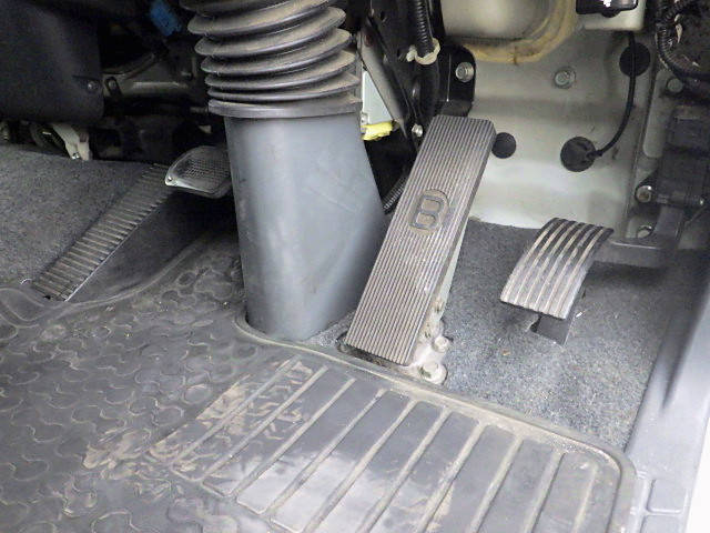 三菱ふそうファイター冷凍車（冷蔵車）中型（4t）[写真08]