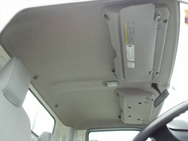 トヨタダイナ平ボディ小型（2t・3t）[写真16]