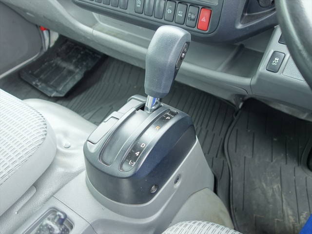 トヨタダイナ平ボディ小型（2t・3t）[写真18]