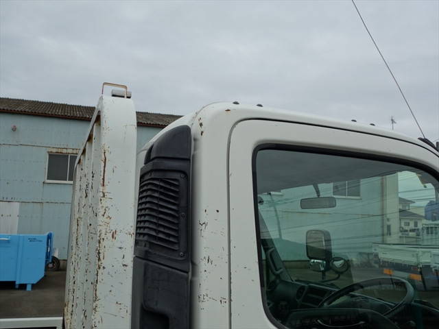 トヨタダイナ平ボディ小型（2t・3t）[写真24]