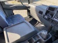 三菱ふそうファイターセルフクレーン4段中型（4t）[写真21]