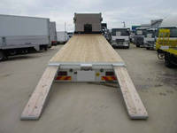 いすゞギガセルフローダー大型（10t）[写真25]