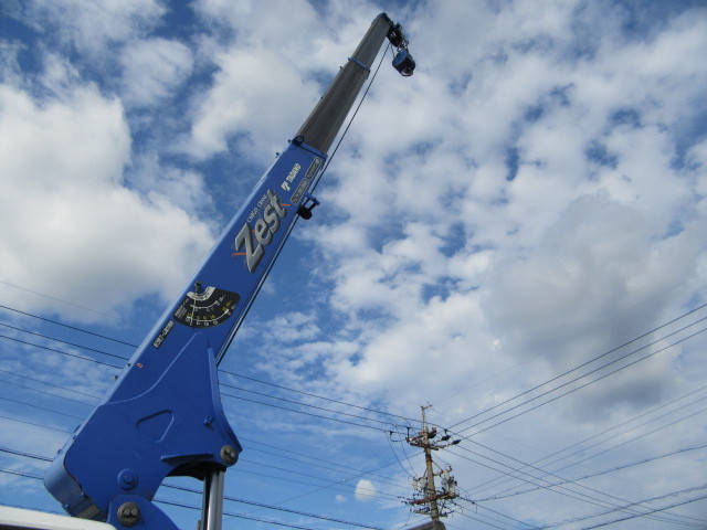 いすゞエルフクレーン3段小型（2t・3t）[写真21]