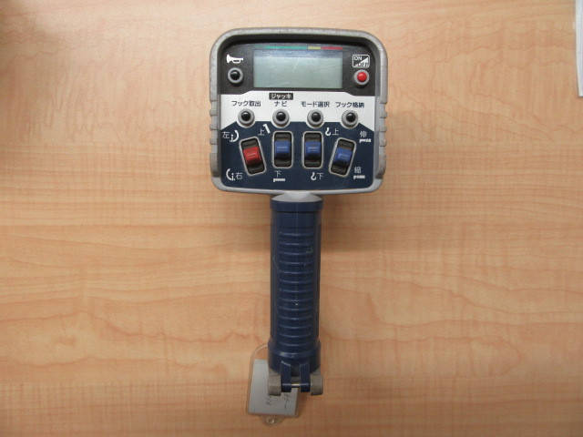 いすゞエルフクレーン3段小型（2t・3t）[写真23]