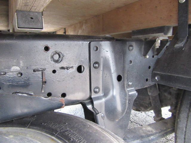 いすゞエルフクレーン3段小型（2t・3t）[写真27]