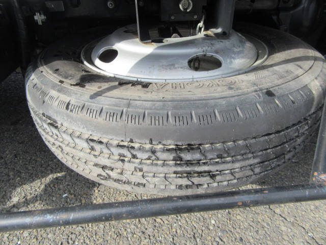 いすゞエルフクレーン3段小型（2t・3t）[写真31]