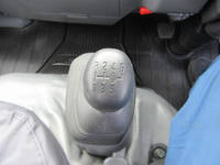 いすゞエルフクレーン3段小型（2t・3t）[写真34]