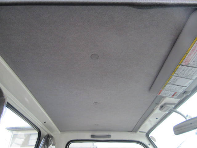 いすゞエルフクレーン3段小型（2t・3t）[写真38]