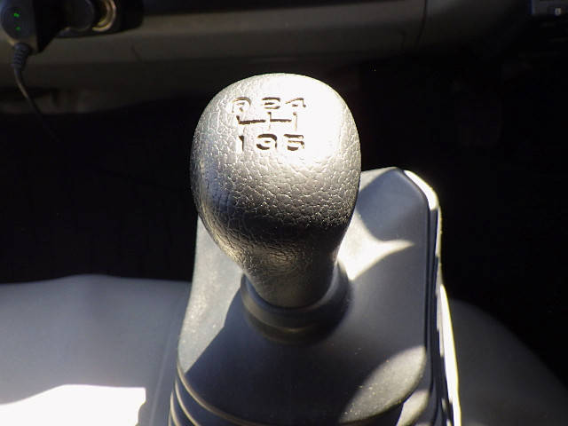 日野デュトロダブルキャブ（Wキャブ）小型（2t・3t）[写真25]