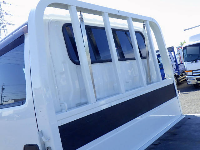 日野デュトロダブルキャブ（Wキャブ）小型（2t・3t）[写真09]