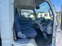 三菱ふそうキャンターアルミブロック小型（2t・3t）[写真15]