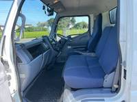 三菱ふそうキャンターアルミブロック小型（2t・3t）[写真17]