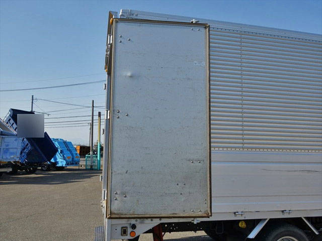 いすゞエルフアルミウイング小型（2t・3t）[写真15]