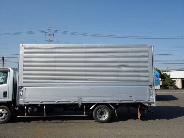 いすゞエルフアルミウイング小型（2t・3t）[写真23]