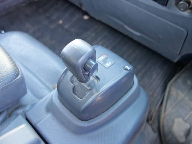 いすゞエルフアルミウイング小型（2t・3t）[写真32]