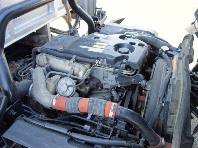 いすゞエルフアルミウイング小型（2t・3t）[写真36]