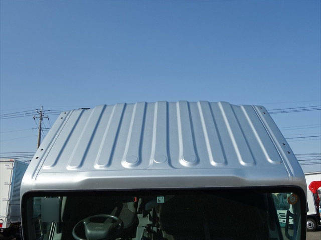 いすゞエルフアルミウイング小型（2t・3t）[写真37]