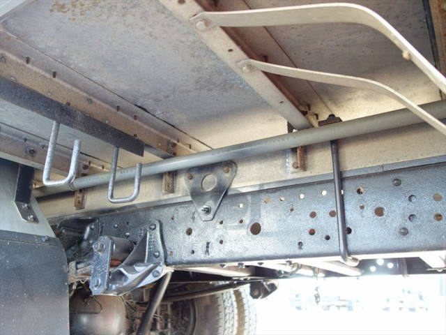 いすゞエルフアルミウイング小型（2t・3t）[写真07]