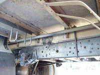 いすゞエルフアルミウイング小型（2t・3t）[写真07]