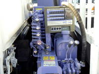 いすゞエルフクレーン4段小型（2t・3t）[写真14]