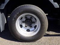 いすゞエルフクレーン4段小型（2t・3t）[写真18]