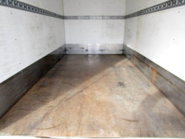 日産アトラスアルミバン小型（2t・3t）[写真11]