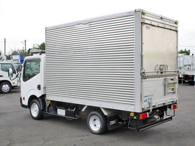 日産アトラスアルミバン小型（2t・3t）[写真03]